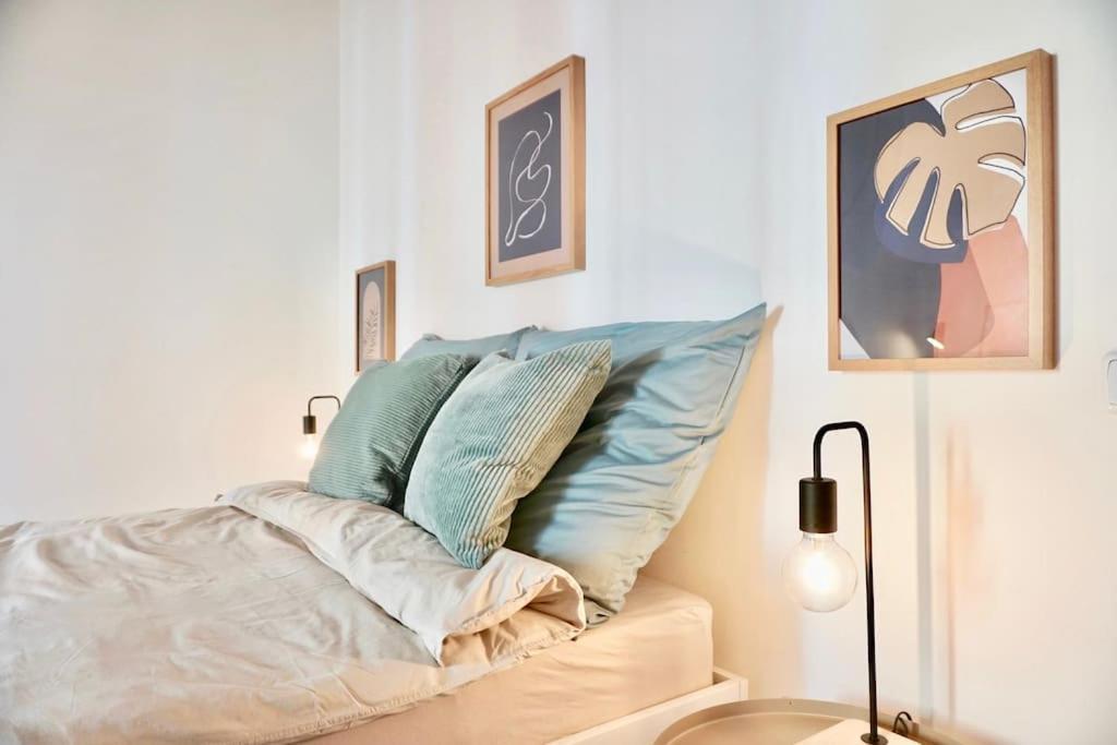Neu I Moderne Zentrale Wohnung I Netflix I 4 Gaeste Andernach Ngoại thất bức ảnh